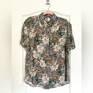 NWT! Lita by Ciara jungle safari print top